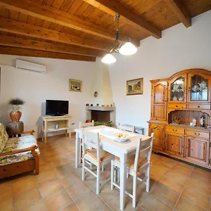 Appartamento L'oliveto, Nuxis